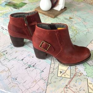 Caterpillar ankle boots size 5.5